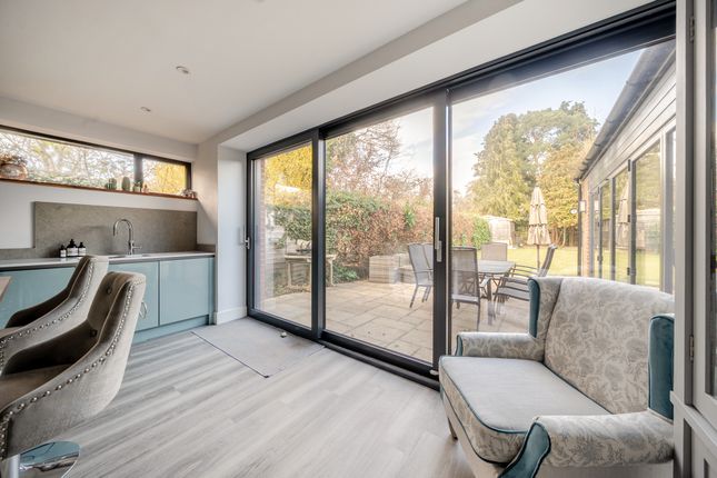 Rye Croft, Seymour Plain, Marlow photo 4