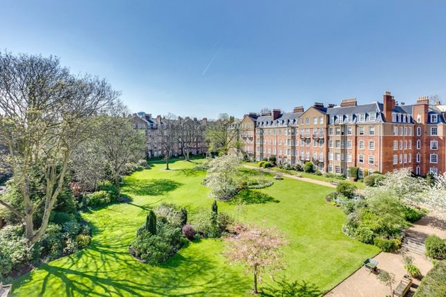 Flat for sale in The Little Boltons, London