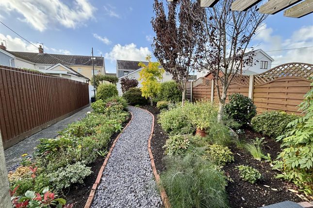 43, Station Road, Llanelli photo 2