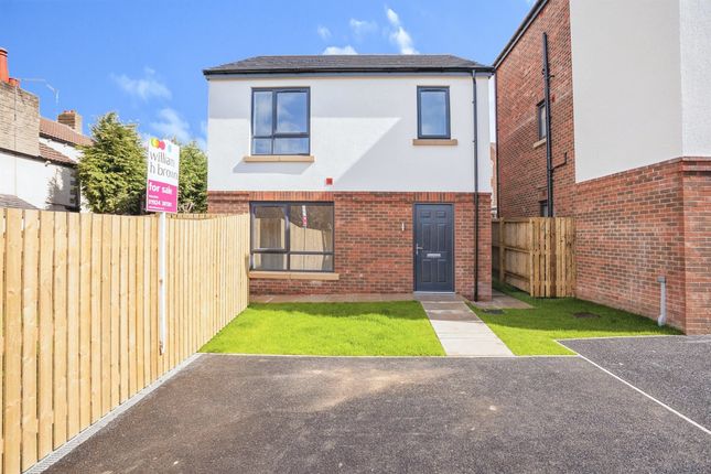 Thumbnail Detached house for sale in Primrose Lane, Calder Grove, Wakefield