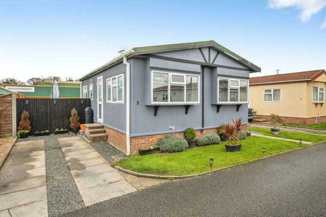 2-bed caravan on 2, Grange Farm Park, Whitehall Road, Colchester, £100,000