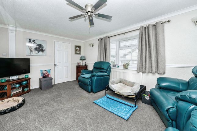 Property for sale in Collins Wood, Residential Park, Caddington, Luton
