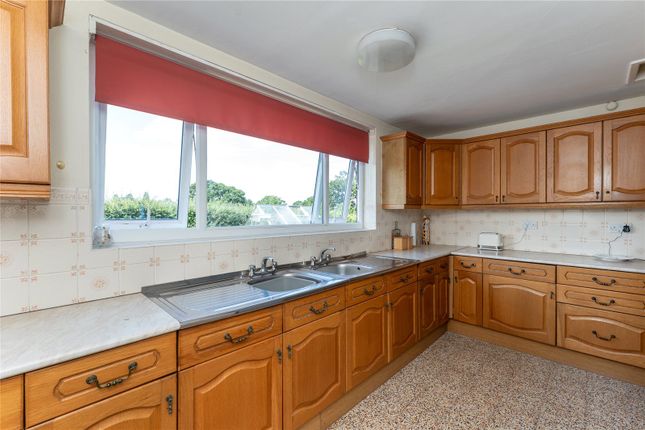 38, Greenlands, Chester photo 2