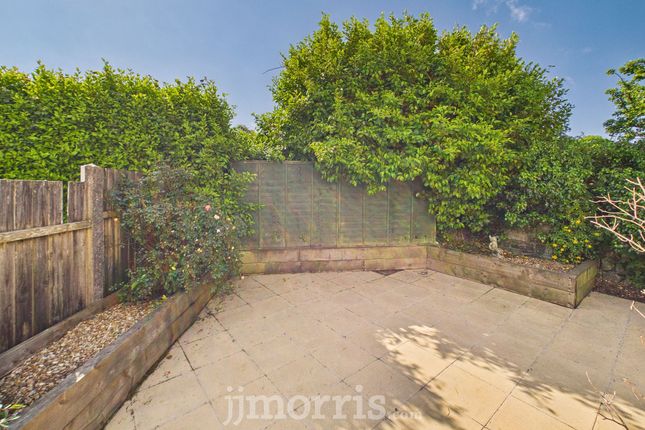 15 Parc Loktudi, Fishguard photo 3