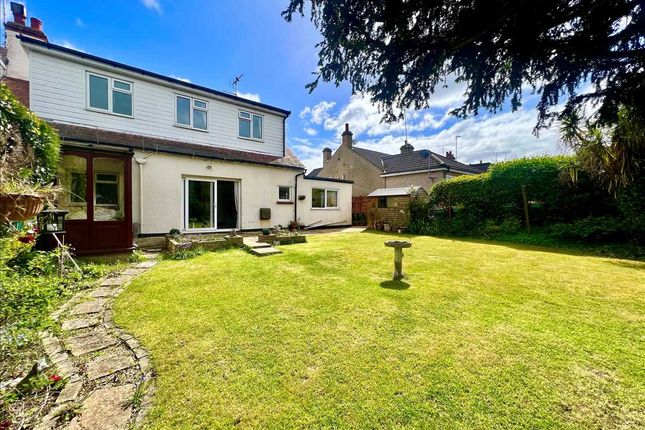 Property for sale in Madeira Avenue, Leigh-On-Sea