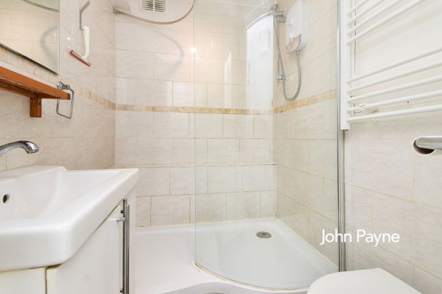 Flat 5, 5, Vanbrugh Park Road West, London photo 4