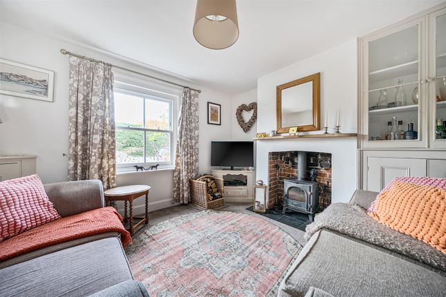 7, Moat Road, Headcorn photo 2
