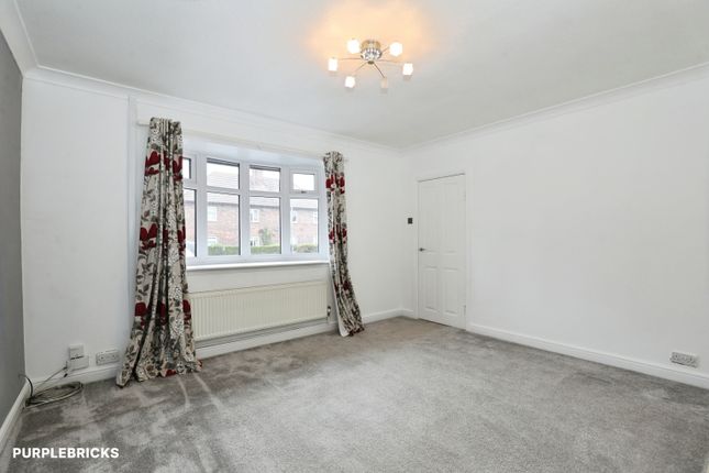 143, Beaconsfield Drive, Stoke-on-Trent photo 4