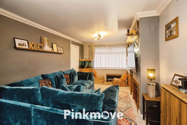 116, Rowan Way, NEWPORT photo 3
