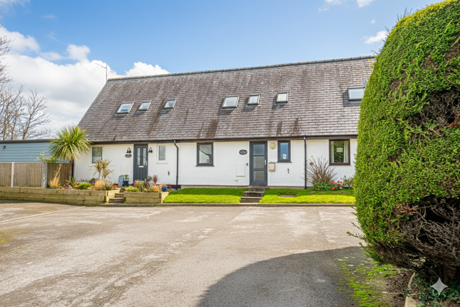 3-bed house on 237, Cae du Village, Pwllheli, £300,000