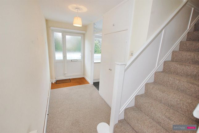 Flat 13, New Court, East Street, Tonbridge photo 4