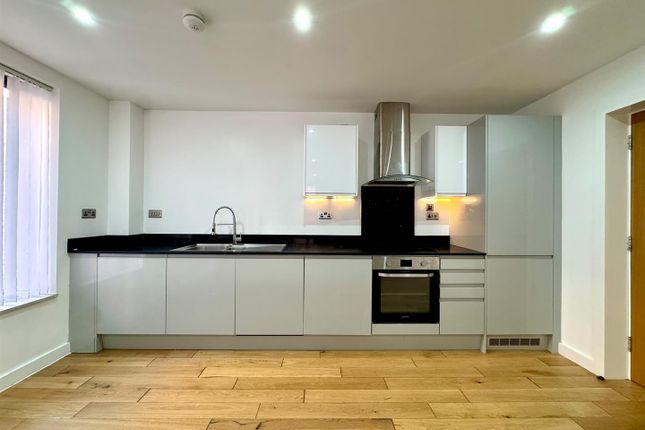 Apartment 10, 44 Camden Street, Birmingham photo 3