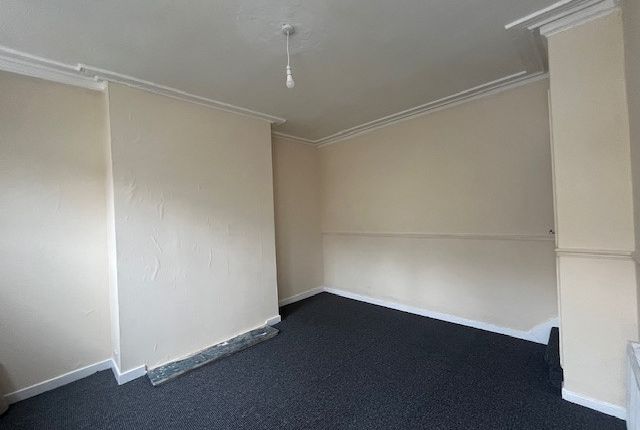 Terraced house to rent in Allerton Road, Bradford, West Yorkshire