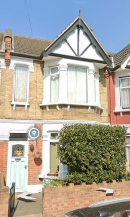 Terraced house to rent in Masterman Road, London