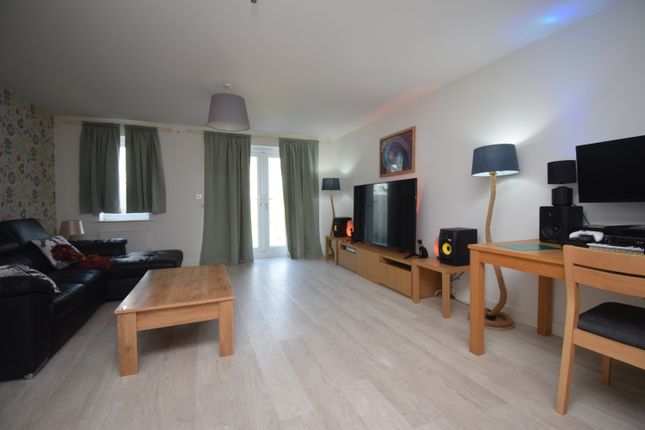 36, Orchard Close, Puriton photo 2