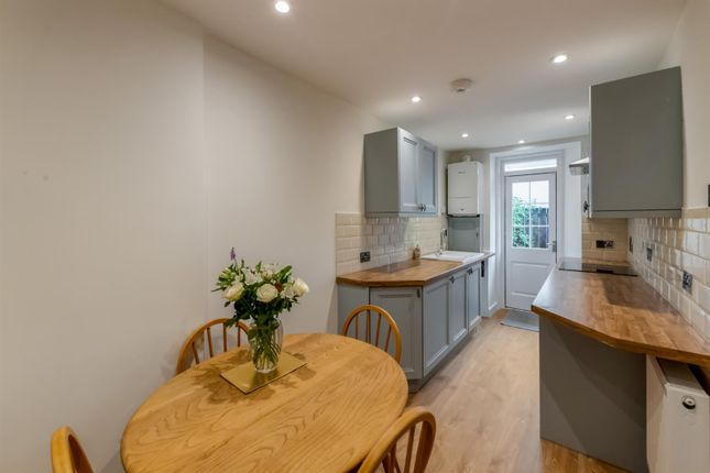 12, Campbell Street, Dollar photo 2