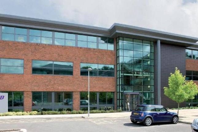 Office to let in Church Green Close, Kings Worthy, Winchester