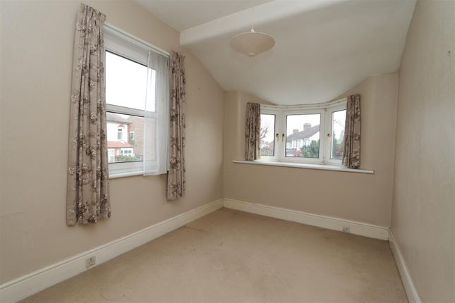 Property for sale in Arnold Gardens, Palmers Green