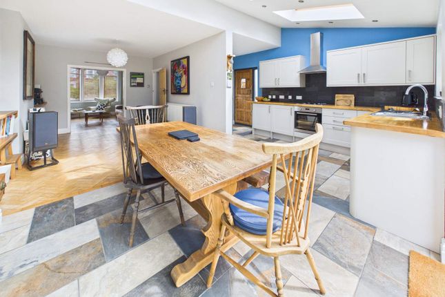 25, Homelands Road, Rhiwbina photo 2