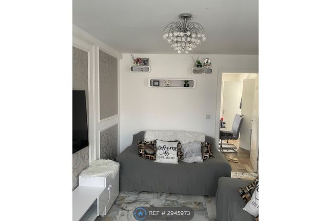 Red Bank Close, Radcliffe, Manchester photo 4