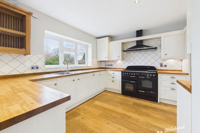 57 Turnfurlong, Aylesbury photo 2