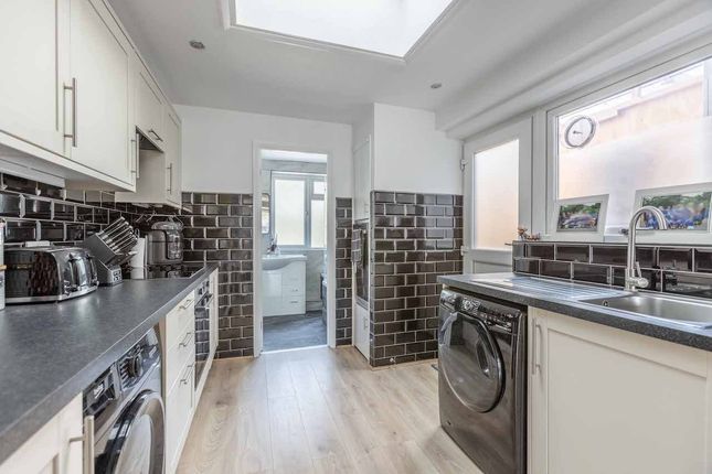 3 Bangors Cottages, Norwood Lane, Iver Heath photo 4