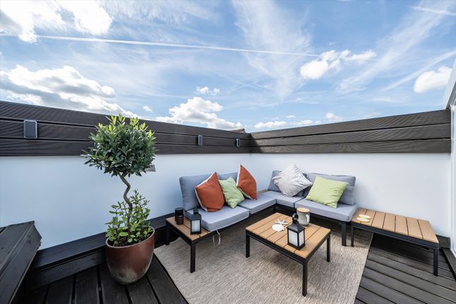 16, Wedderburn Road, London photo 4
