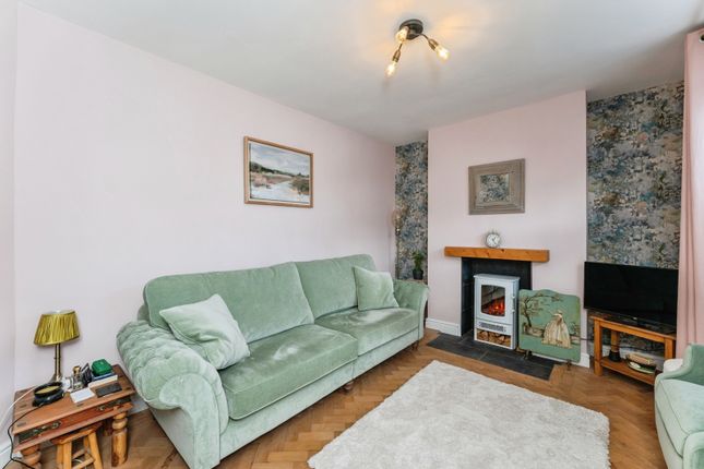5, Bank Villas, Mold photo 4