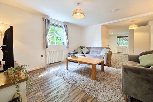 8, Holden Vale House, Helmshore photo 3