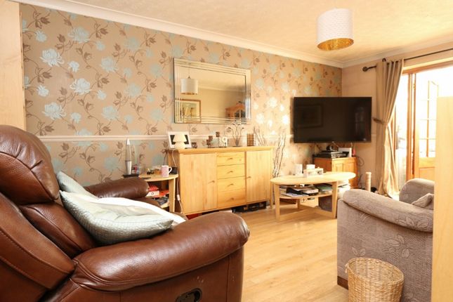 Thumbnail Terraced house for sale in Fry Close, Collier Row