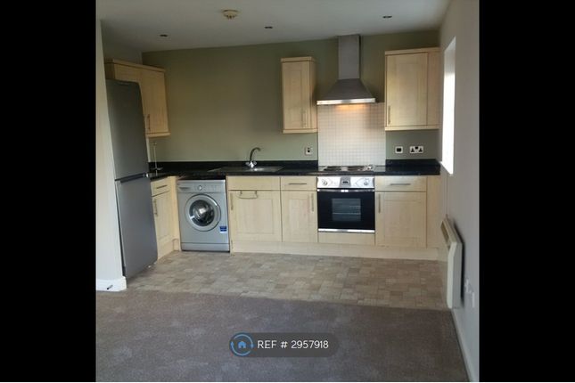 Flat, Meadow Croft Meadow Lane, Wakefield photo 3