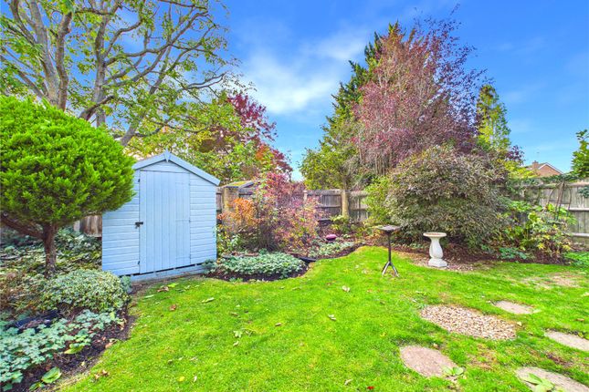 Wallace Drive, Eaton Bray photo 4