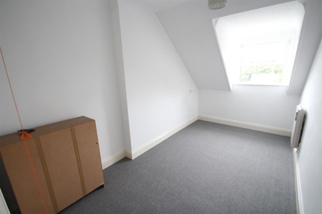 Flat for sale in Hockley Road, Rayleigh