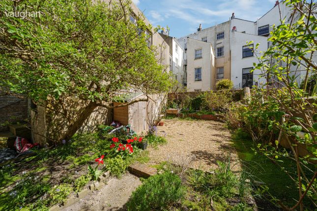 Flat to rent in Belgrave Place, Brighton, East Sussex