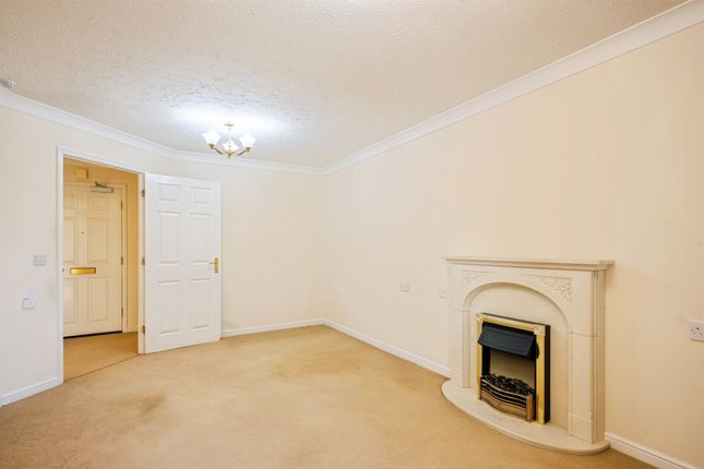 Ella Court, Hull photo 4