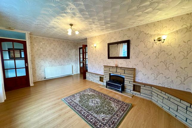 4 Alder Grove, Merthyr Tydfil photo 2