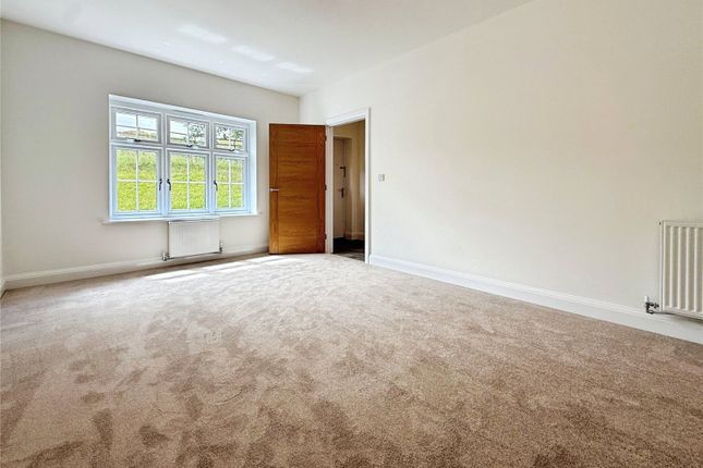 53, Stapleton Way, Exeter, Devon, EX2 photo 2