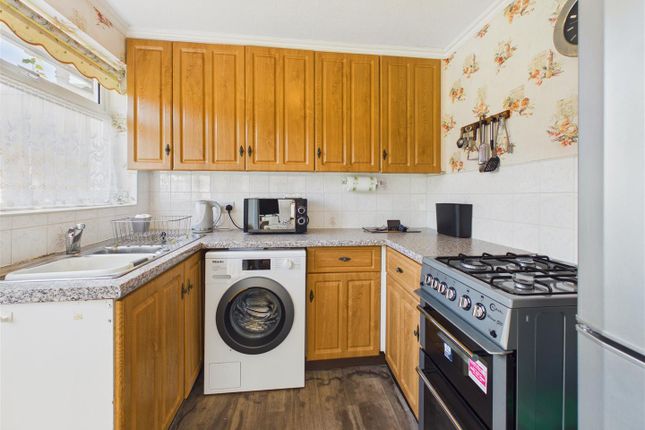 23, Alexandra Drive, Beverley photo 4