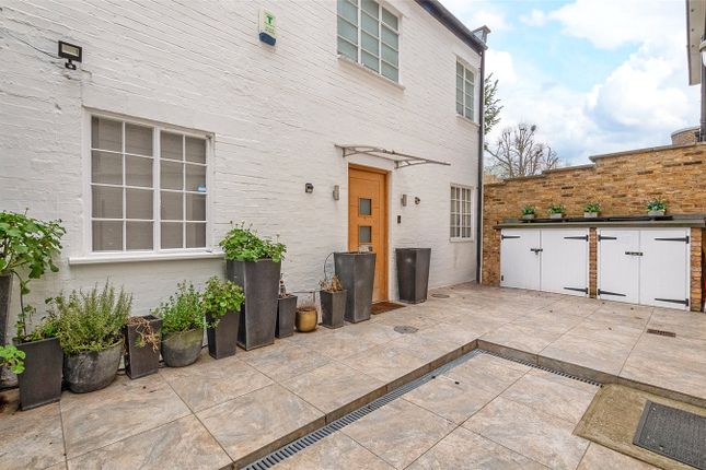 Thumbnail Detached house for sale in Clifton Hill, London