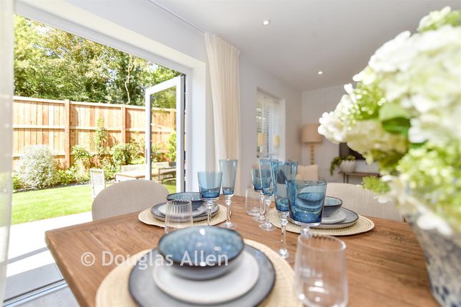 3-bed house on The Holly, Kingsley Park, Centurion Way, Billericay, £619,950