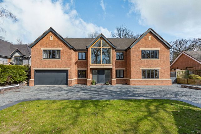 Thumbnail Detached house for sale in Woodside Way, Solihull