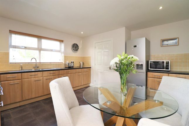 Detached house for sale in Fair View Close, Gilberdyke, Brough