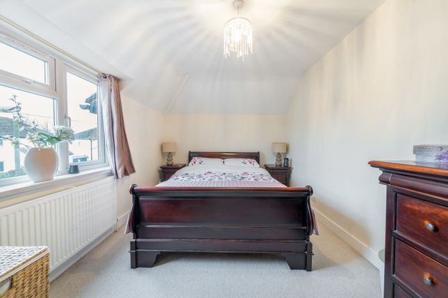 End terrace house to rent in Douglas Road, Esher