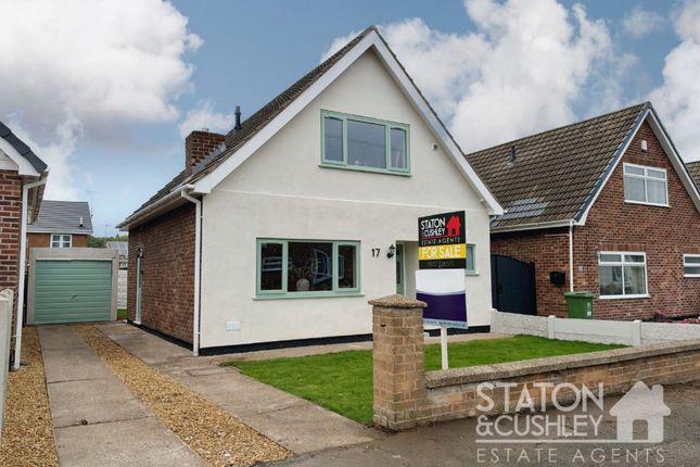 3-bed bungalow on 17 Farmcroft Road, Mansfield, £260,000
