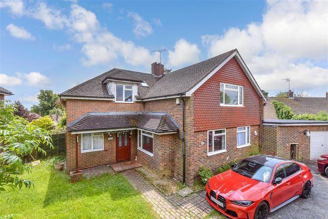 5-bed house on Homewood Road, Tenterden, £429,500