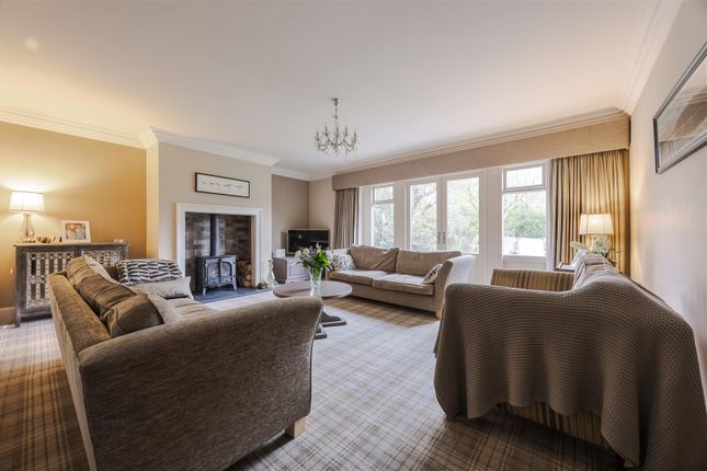 18, Vicarage Gardens, Scunthorpe photo 4