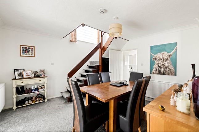 6, Hazling Dane, Dover photo 4