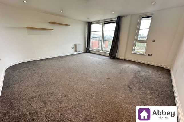 Apt 28, 19 Watkin Road, Leicester photo 3