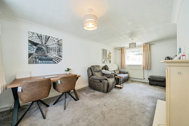 49, Downham Avenue, Warrington photo 4