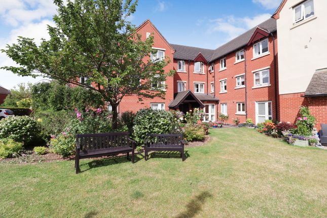 Flat for sale in Curie Close, Rugby